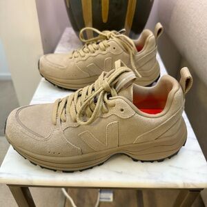 VEJA VENTURI SUEDE FULL SAHARA